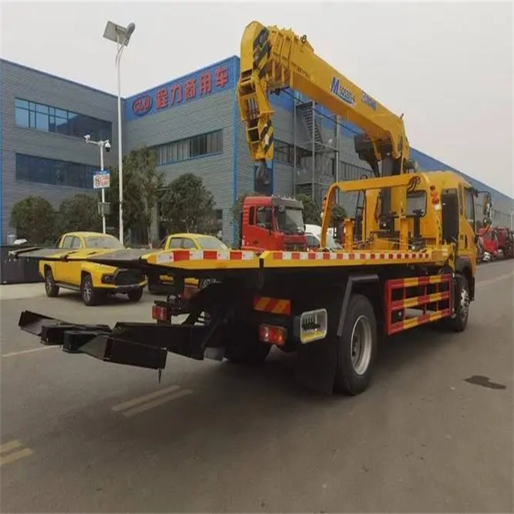 福州晋安附近小随车吊出租电话，轻松解决搬运烦恼